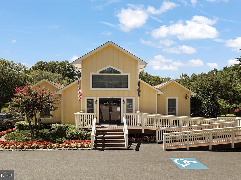 3818 Marquis Pl — Photo 38