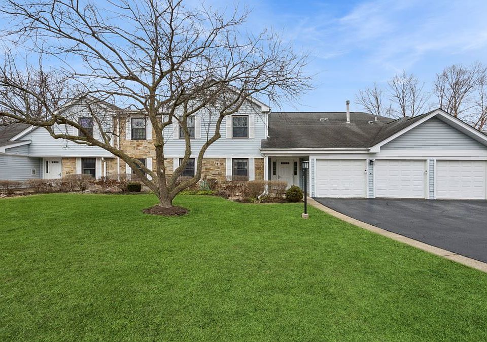 1st image of 327 Woodbury Ct APT C1