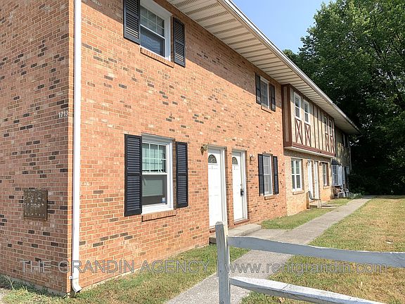 4th image of 1707-1713 Roanoke Ave SW