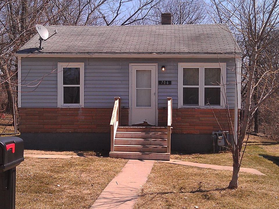 1st image of 706 S Greenview Ave