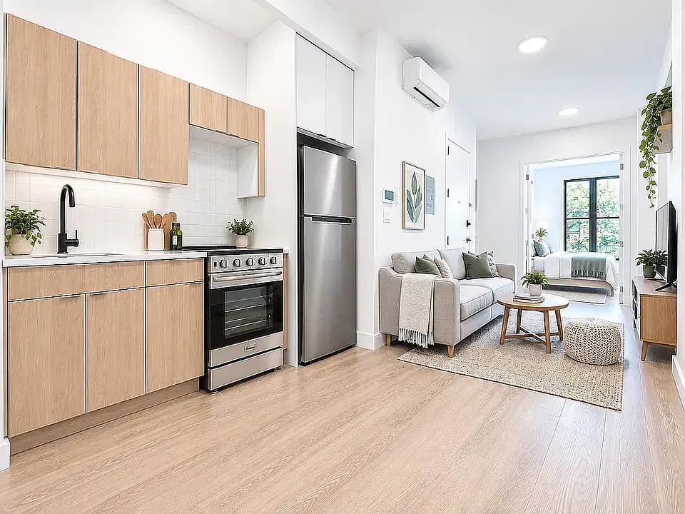 74 W 126th St #3D