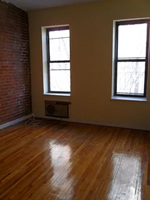 Rented by CitySites Real Estate Group | media 8