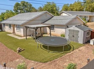 722 8th St, Ramona, CA 92065