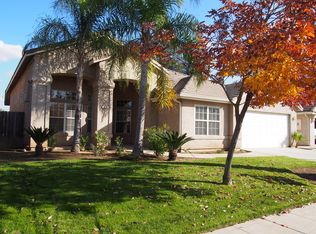 7628 N Carnegie Ave, Fresno, CA 93722