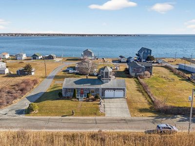 871 Sconticut Neck Rd, Fairhaven, MA, 02719