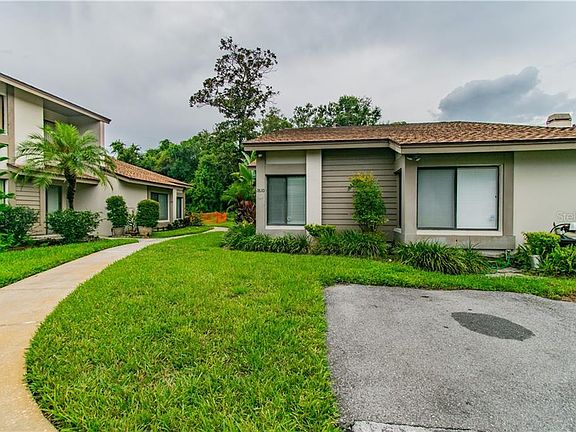3rd image of 1810 Cypress Trace Dr