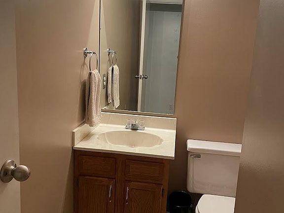2nd image of 840 Quailwood Ct