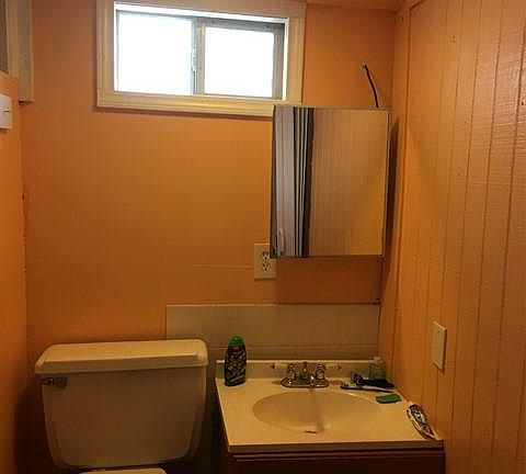 3rd image of 54 Velma St