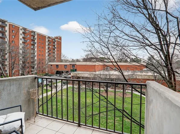 300 Johnson Ferry Rd NE Unit B304, Atlanta, GA 30328