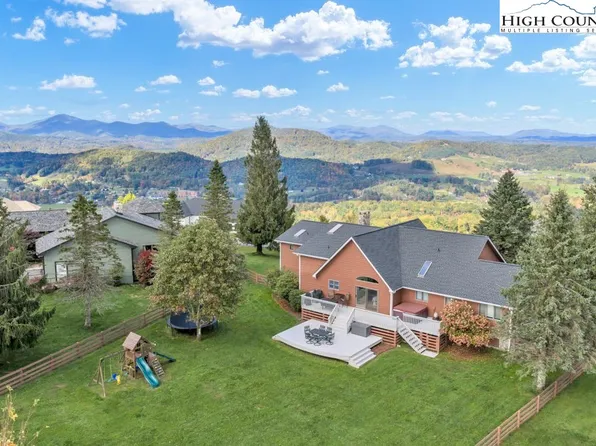 245 Bella Vista Drive, Boone, NC 28607