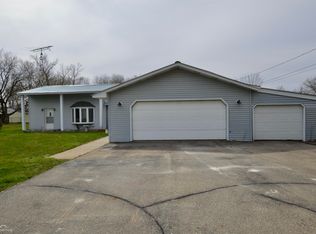 6252 Bailey St, Flint, MI 48532