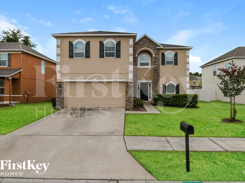 10286 Magnolia Hills Dr