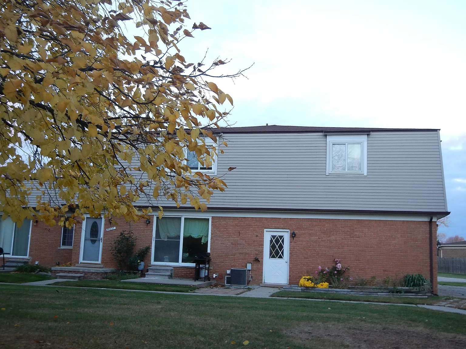 51237 Joseph Dr photo 1