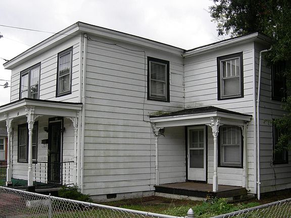 4th image of 330 S West St