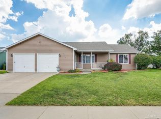 1516 Ricky Cir, Salina, KS 67401