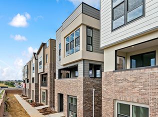 11469 E Briarwood Cir, Centennial, CO 80112