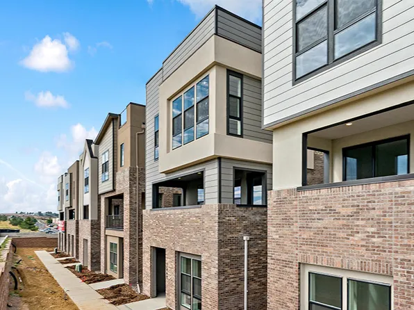 11469 E Briarwood Cir, Centennial, CO 80112