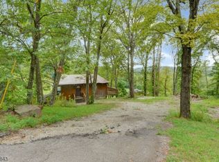 10 Alpine Trl, Vernon, NJ 07462