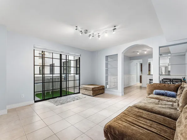 233 S Federal Hwy APT 308, Boca Raton, FL 33432