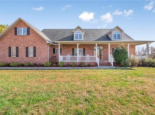 904 McKinney Rd, Mount Airy, NC 27030