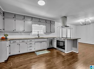 1382 Tomahawk Rd, Birmingham, AL 35214