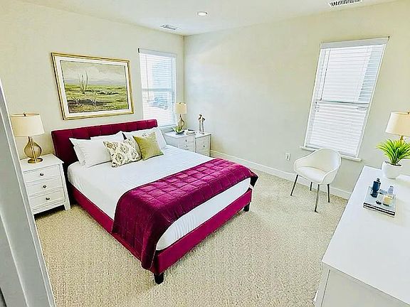 Bedroom 1(Virtually staged)