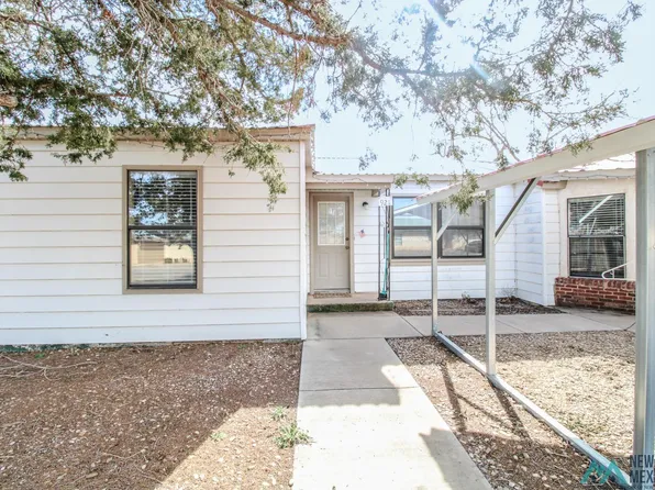 921 W 16th St, Portales, NM 88130