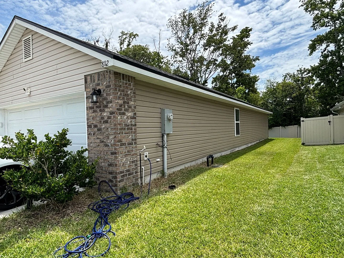 Beautiful 3/2 Located in 32219 priced to rent & won't last long! — Photo 3