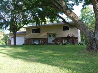 7230 185th Ave NW, Nowthen, MN 55303