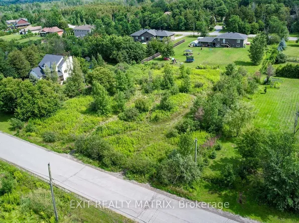 4123 Calbrent Way, Ottawa, ON K0A 2W0
