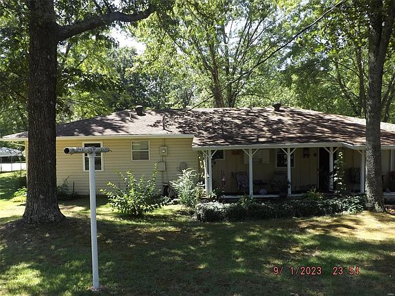 4th image of 36 Spruce St