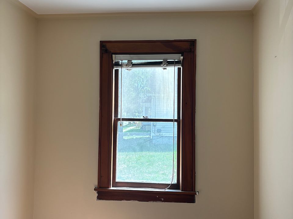 2nd image of 543 Ames St #541