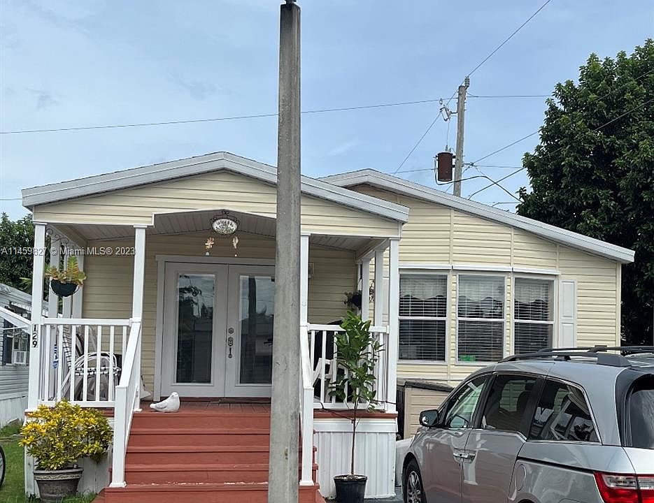1st image of 28501 SW 152nd Ave Lot 129