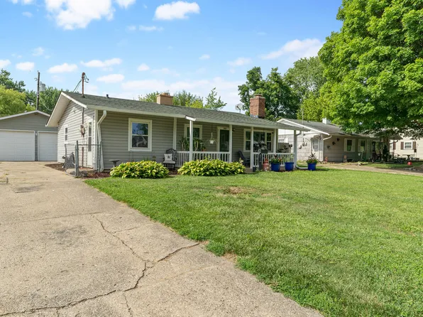 350 Hollybrook Dr, New Whiteland, IN 46184