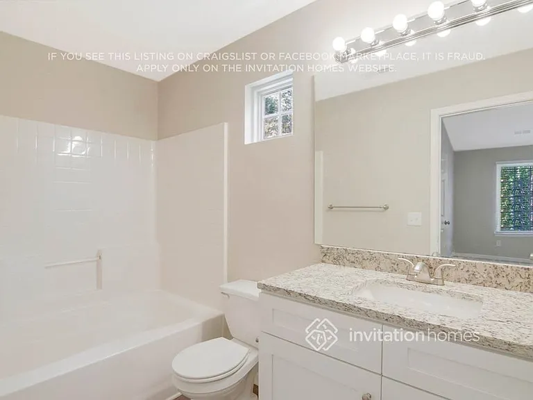120 Pebblestone Dr — Photo 16