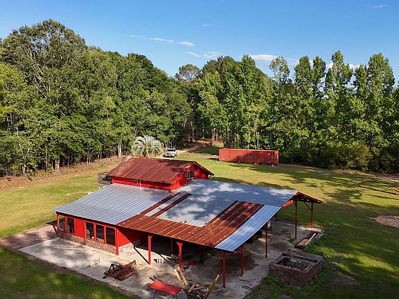 Compass South Land Sales South Carolina Red Barn Farm 02