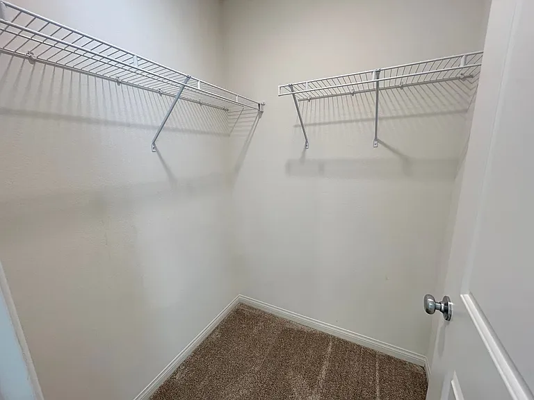 2677 Gallarate Dr — Photo 23
