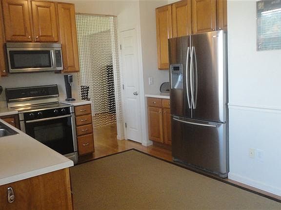 4th image of 1200 Lancashire Dr