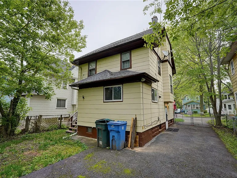 49 Depew St — Photo 34