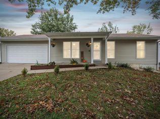 1329 Osage Meadows Dr, O'Fallon, MO