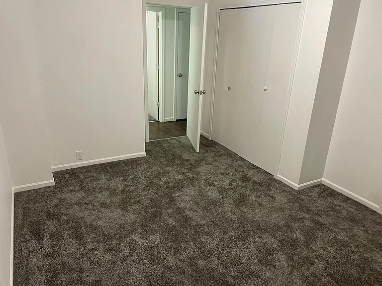 720 Armstrong Rd — Photo 11