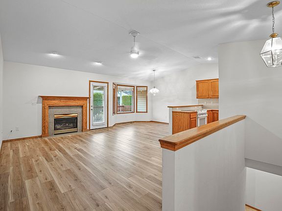 3rd image of 1720 S Newer Ln