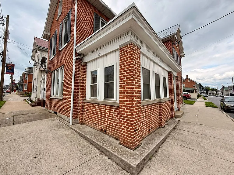 301 Lincoln Way W — Photo 2