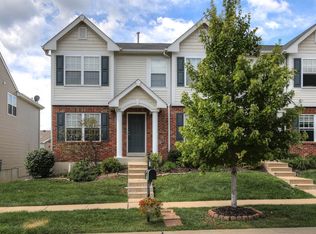 426 Wild Oak Dr, O'Fallon, MO 63368