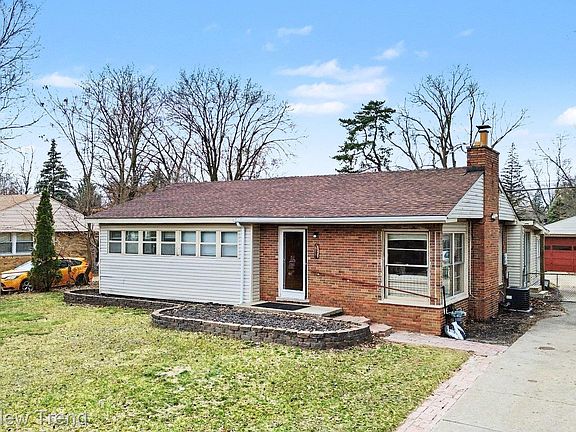 4th image of 2174 Middlebelt Rd