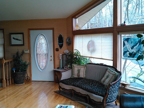 4th image of 7895 N Lakeview Dr