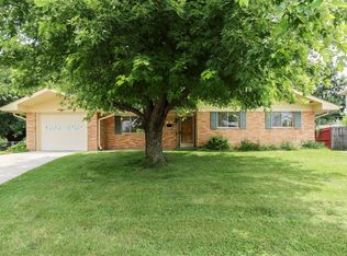 13 Edwards Ct, Beech Grove, IN 46107