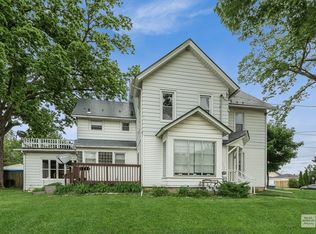 229 Plum St, Aurora, IL 60506