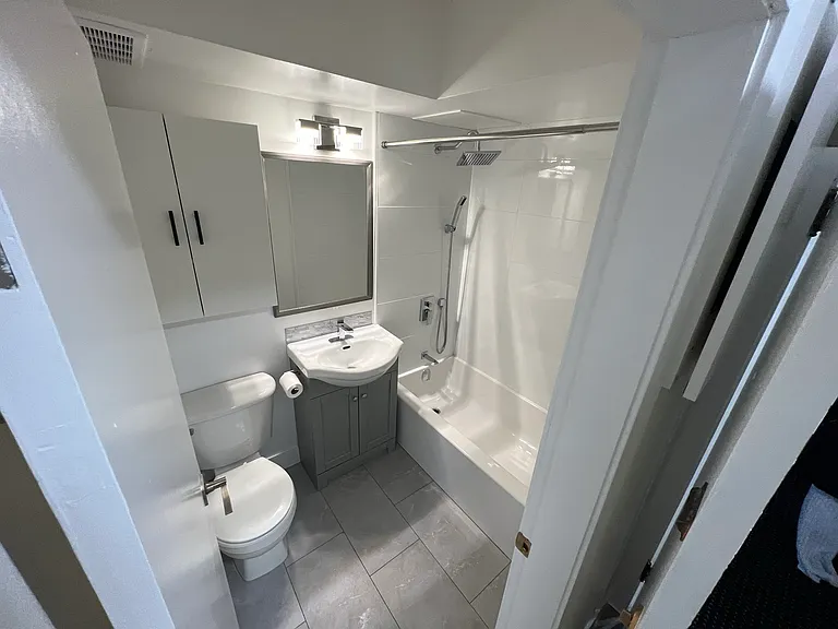 989 W 20th Ave #201 — Photo 6