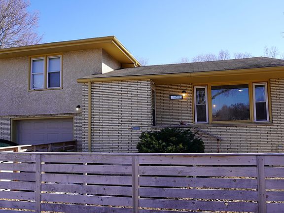4th image of 815 W 32nd St
